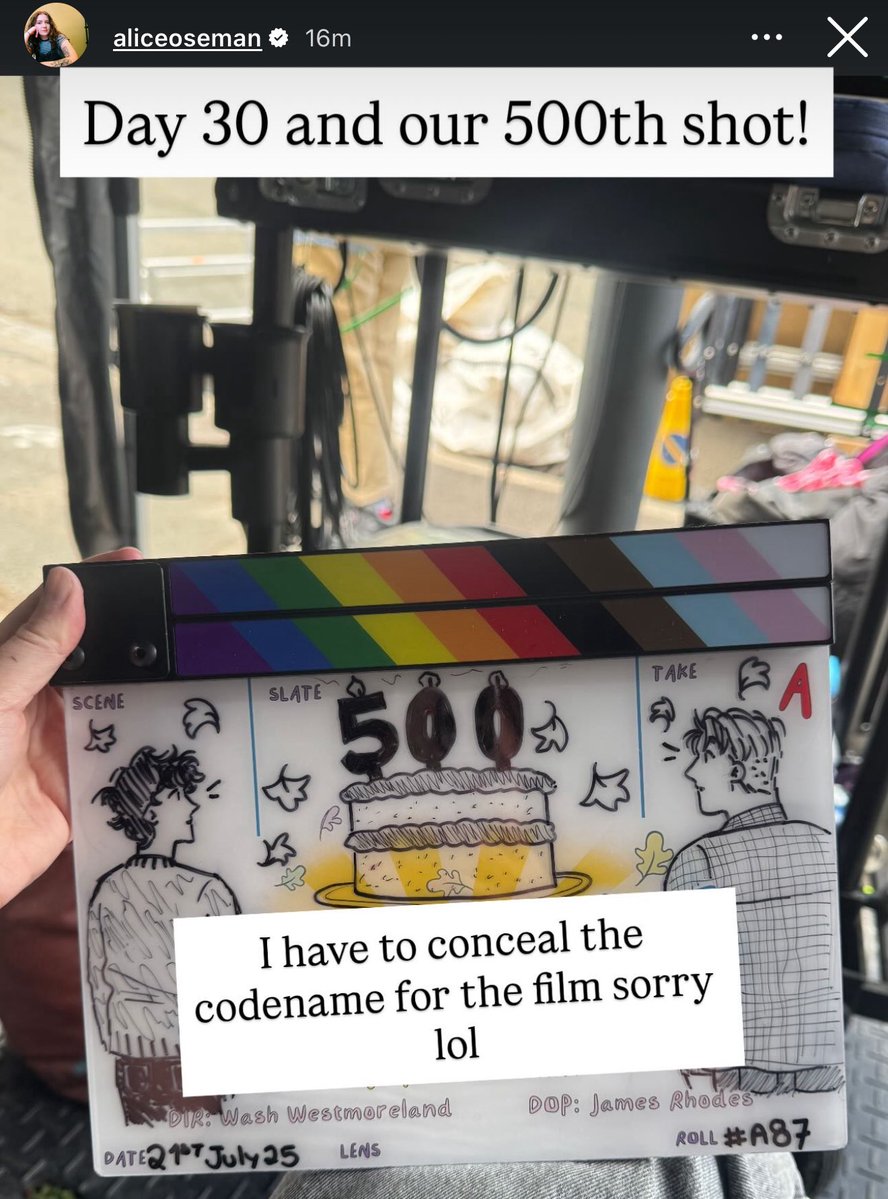 eternalcspring's tweet image. next thing they’re gonna post is “that’s a wrap on the heartstopper film”