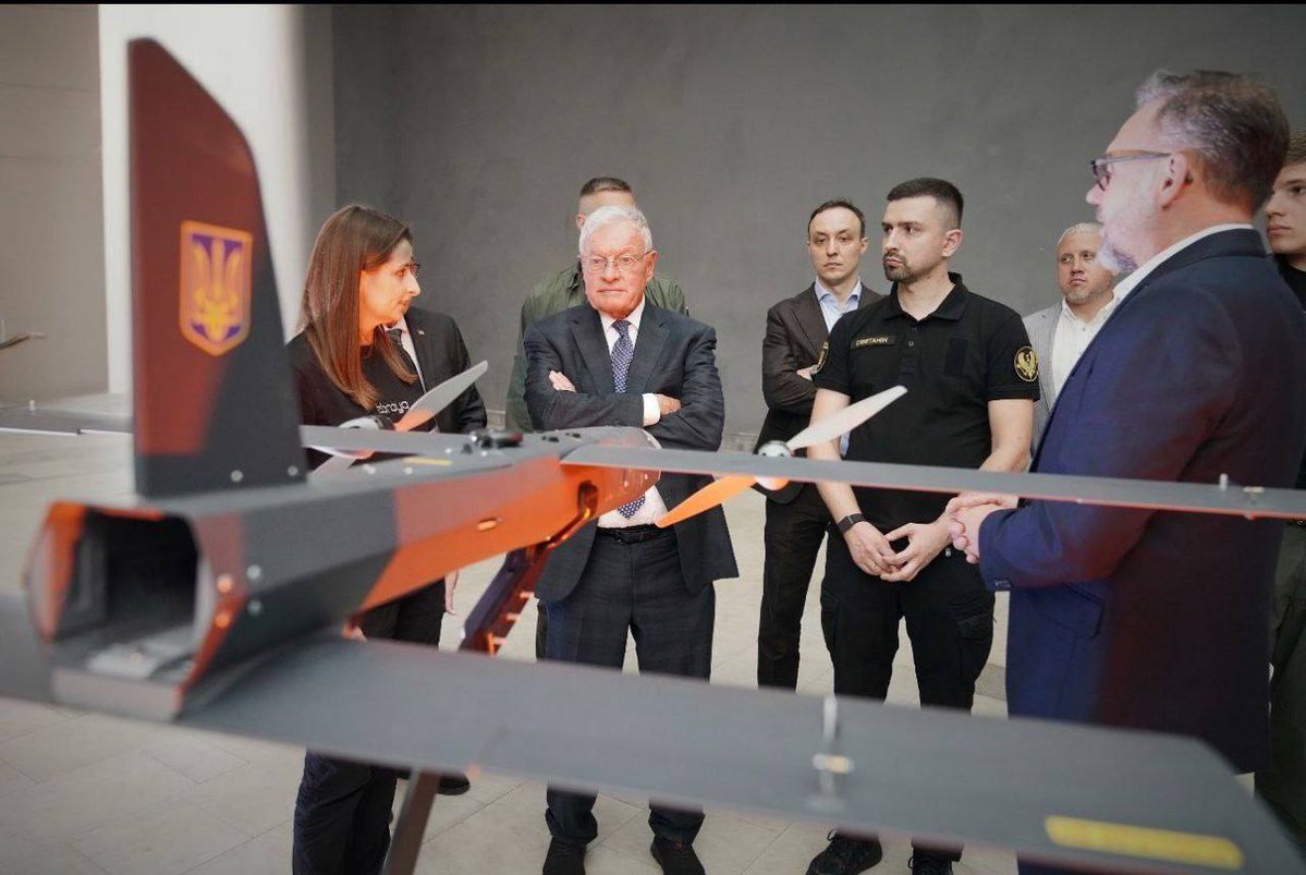 SU_57R's tweet image. 🇷🇺🇺🇦 Last night, Russian missiles reportedly hit a Ukranian drone workshop that was recently visited by US special envoy Keith Kellogg.