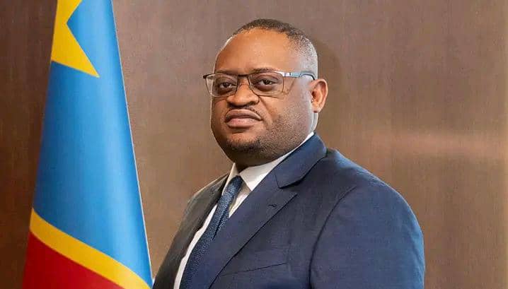 JMasandiY's tweet photo. ‼️ ‼️   ‼️ 

La reconduction de @LikundeR à la tête du Ministère des Finances représente un véritable soulagement pour le peuple congolais, aux côtés du Président @fatshi13, dans la continuité de la reconstruction d’un Congo fort et prospère. https://t.co/vSyhCklmAr