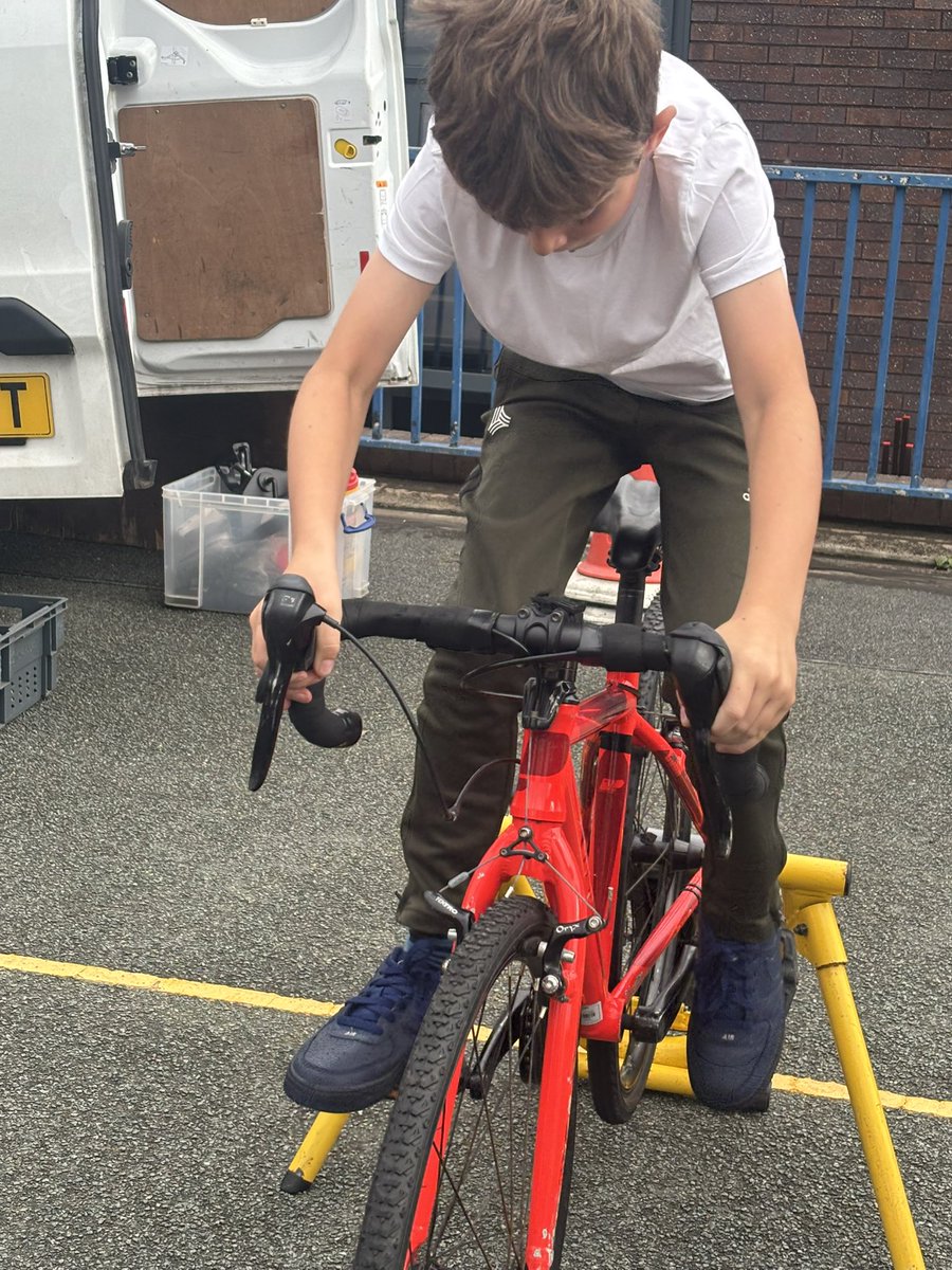 Broomfields Junior tweet media