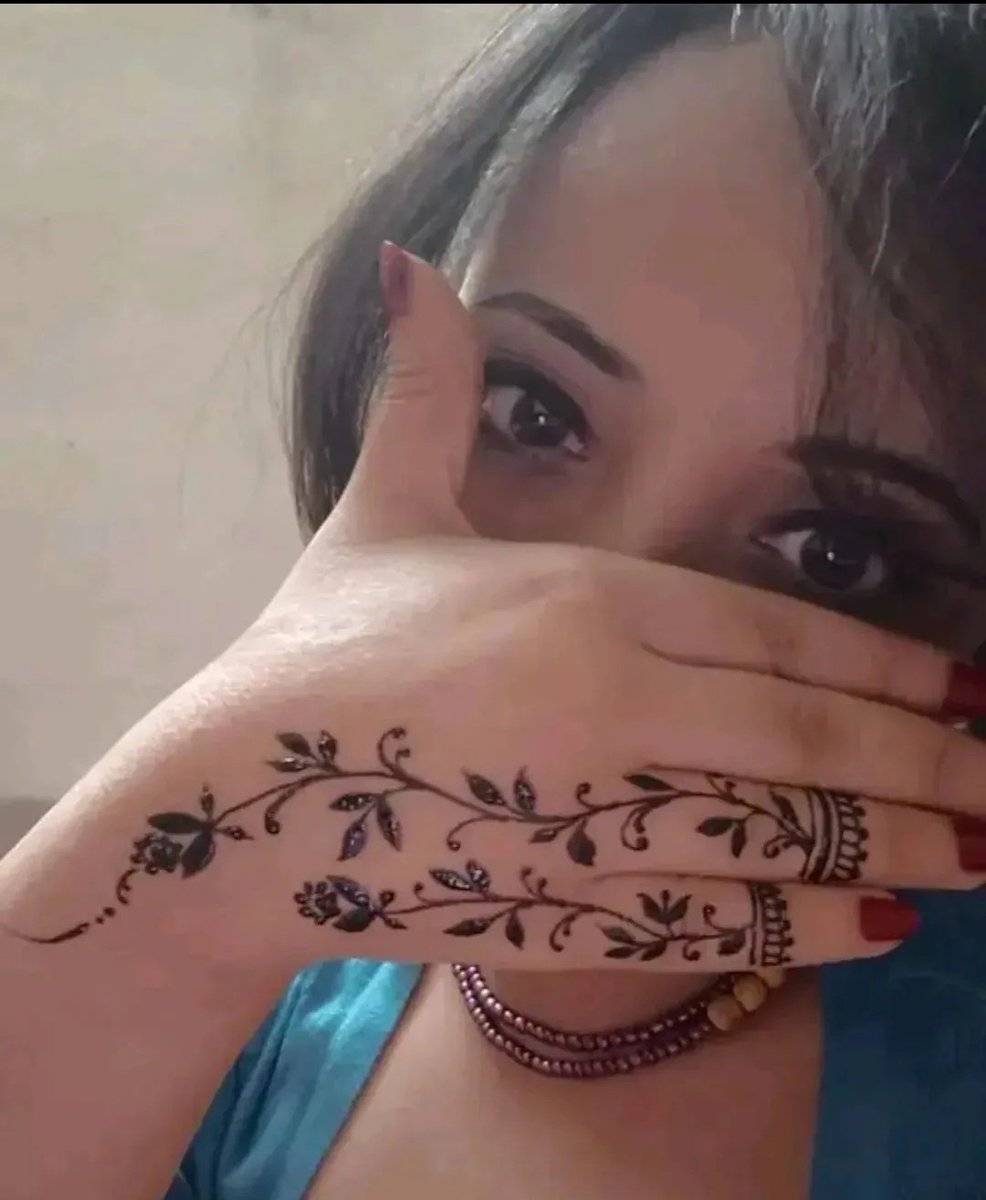 مساء الخير مين فاضي 
ياخي طفش احد يكلمني ابي اسولف

رد 😒