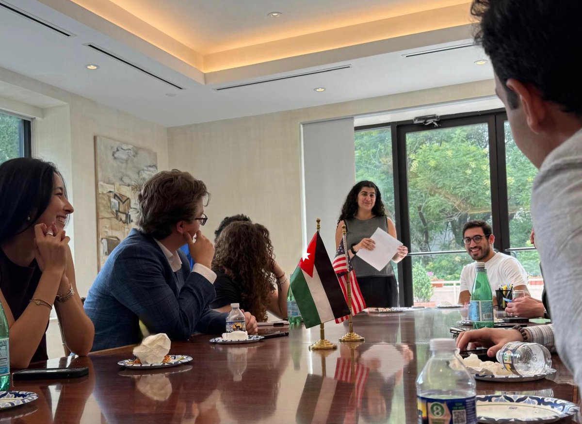 JorEmbUS's tweet image. We were proud to celebrate our incredible summer interns, who contribute meaningfully to the Embassy’s work while gaining hands-on experience. 🇯🇴
Interested in joining ? The fall internship deadline has been extended: mfa.gov.jo/en/embassy/Was…