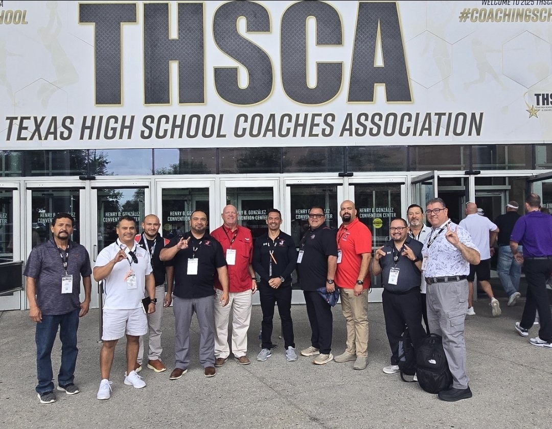 Coach T. Martinez (@lajefffb) on Twitter photo Jefferson Silva Coaches learning and bonding at The <a href="/THSCAcoaches/">THSCA</a> convention. <a href="/viva_lajeff/">J/S Silver Foxes</a> <a href="/EPISDathletics/">EPISD ATHLETICS</a> Jefferson Silva Coaches learning and bonding at The <a href="/THSCAcoaches/">THSCA</a> convention. <a href="/viva_lajeff/">J/S Silver Foxes</a> <a href="/EPISDathletics/">EPISD ATHLETICS</a>