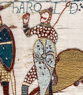 I hope the British Museum are going to have Harold + arrow tea towels, because the Bayeux Tapestry museum yesterday did NOT. Missed merchandising opportunity.