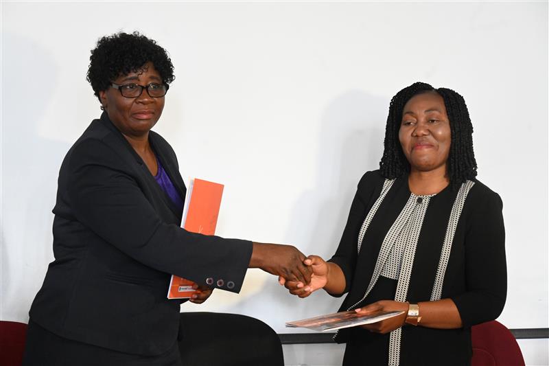 WorldVisionZamo's tweet image. The National Assembly of Zambia &amp;amp; @WorldVisionZambia have signed a MoU to support National Development Goals, focusing on children&apos;s well-being, nutrition, health, education, and protection. #Zambia #Partnership