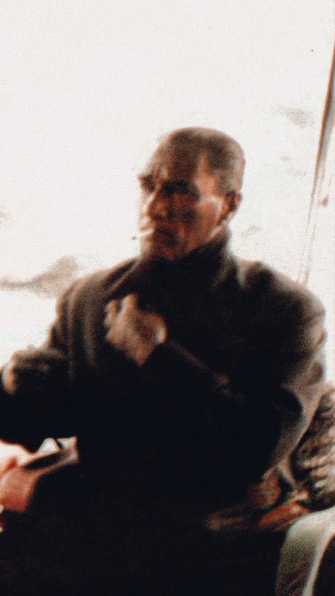 Warchillect's tweet image. 