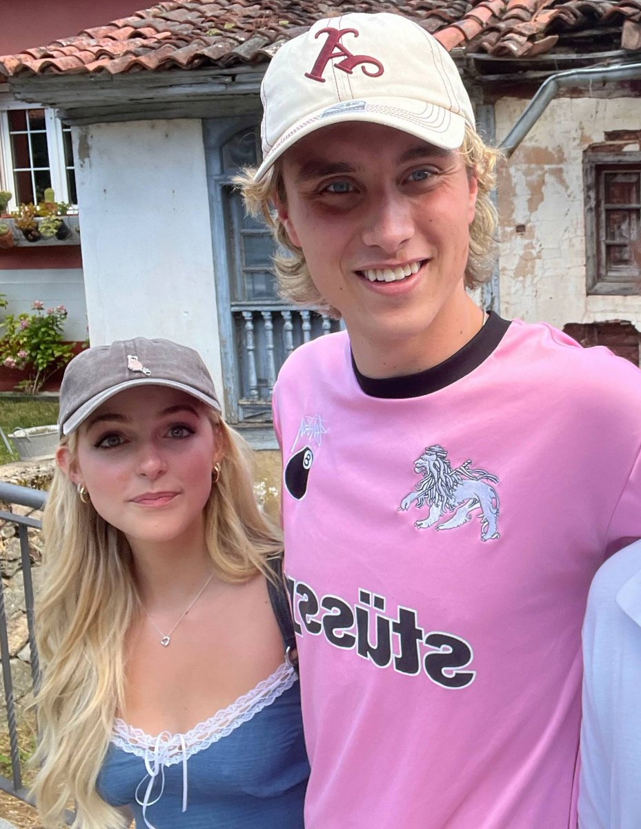 cloudedeyess's tweet image. OUR HAYMITCH AND MAYSILEE