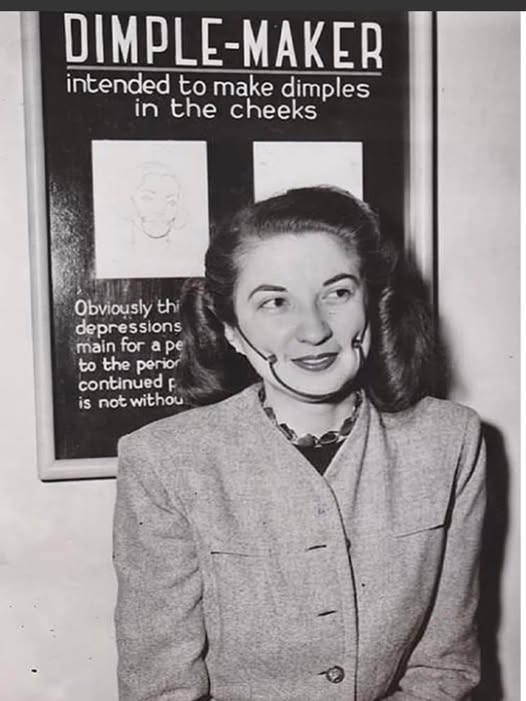 PamelaApostolo1's tweet image. OMG!!
Dimples are cute when you are a child...adult, not so much...IMO!!