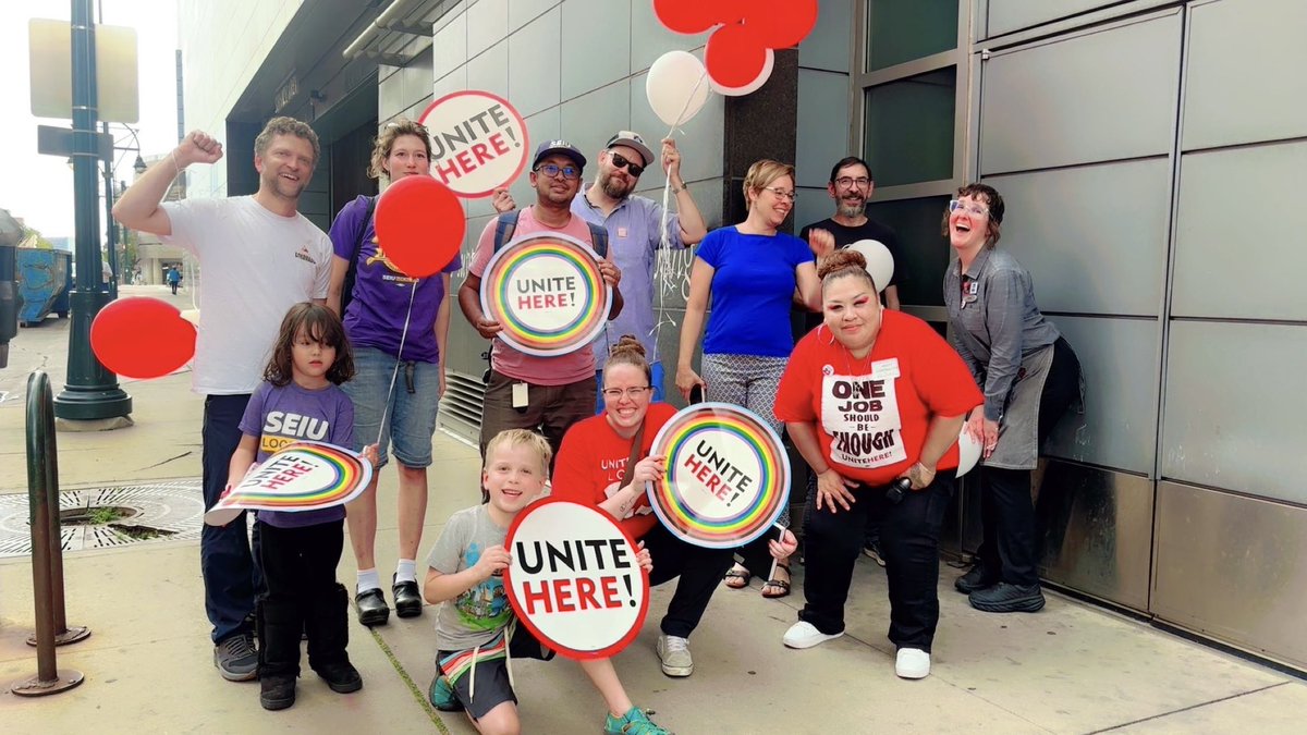 AFLCIOCO's tweet image. Every worker deserves a fair contract ✊ Last Thursday @unitehere23 hosted a prayer vigil at the Hyatt Regency Downtown because the hotel refuses to address the high cost of living for their workers. Fair wages now! ❤️
