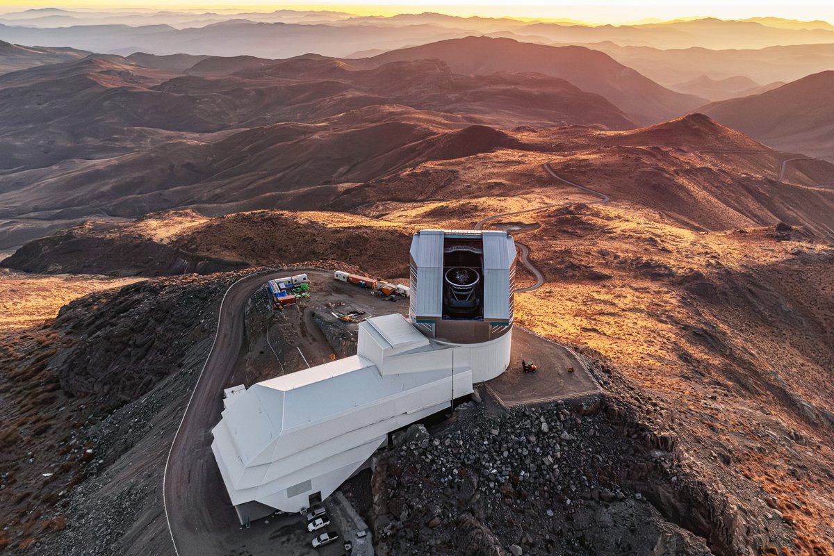 VRubinObs's tweet image. It's like the holidays in July...our first week-long workshop after the first @NSF–@doescience Rubin Observatory image reveal! 🎁
We're one week out from the Rubin Community Workshop in Tucson, and we can't wait for five days of rich discussions & observatory updates! #Rubin2025