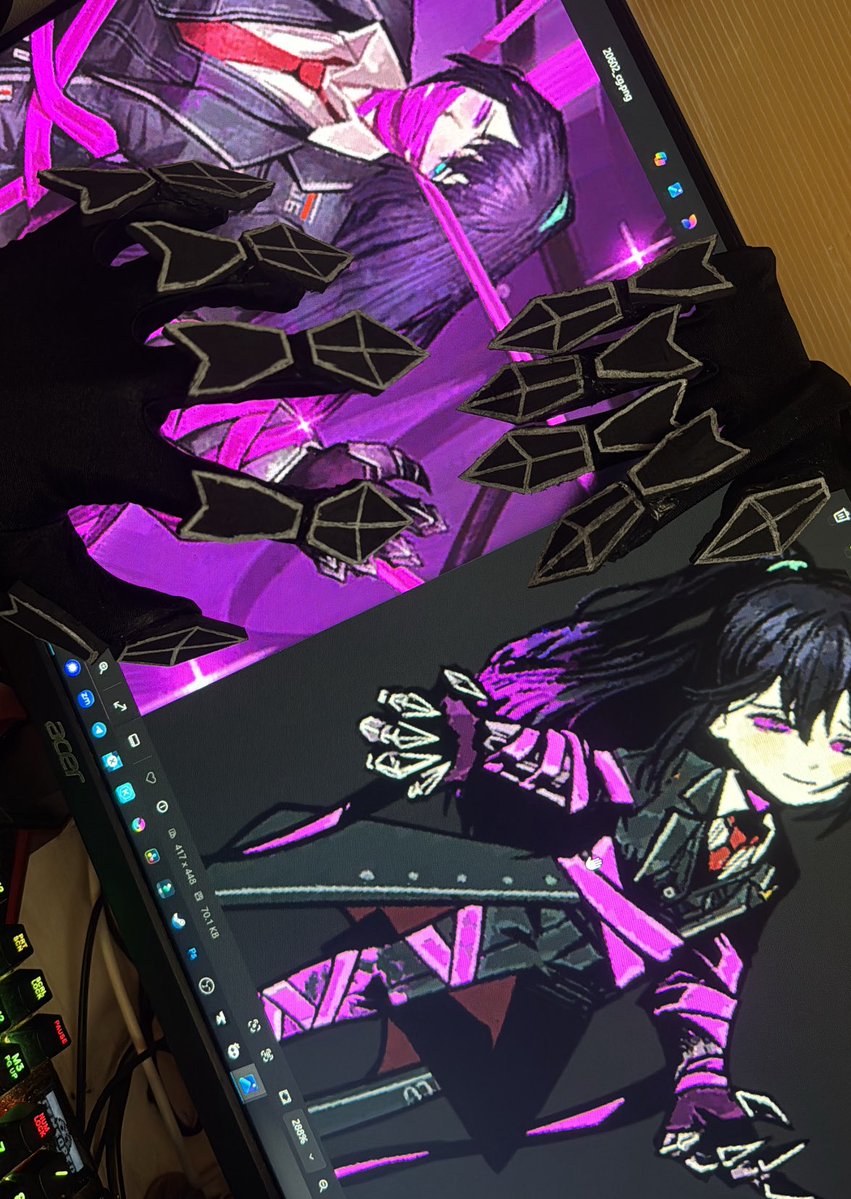 kittt_cos's tweet image. Oh my god it’s actually done I am never working on gauntlets again