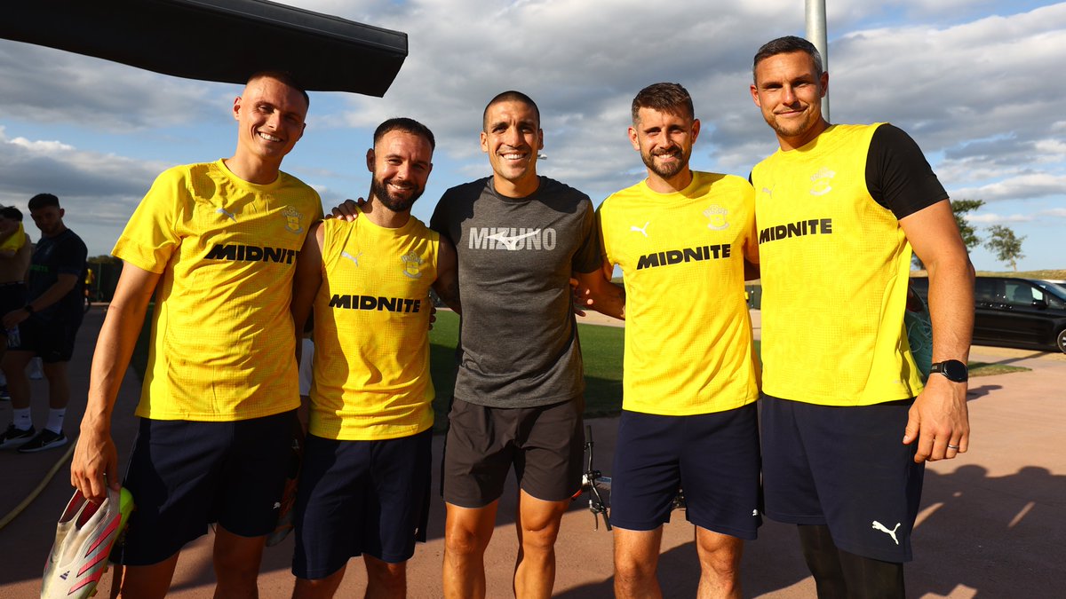 Southampton FC tweet media