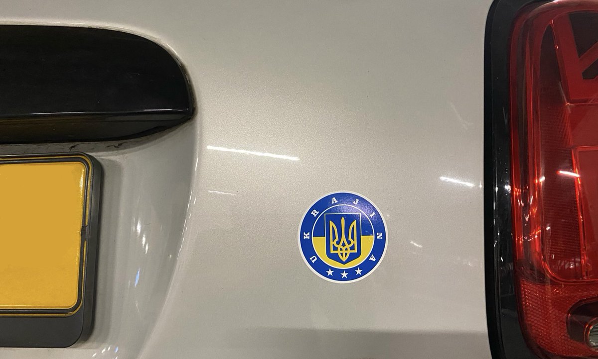 indigonl's tweet image. I never want stickers on my car. But I made an exception now 🥰