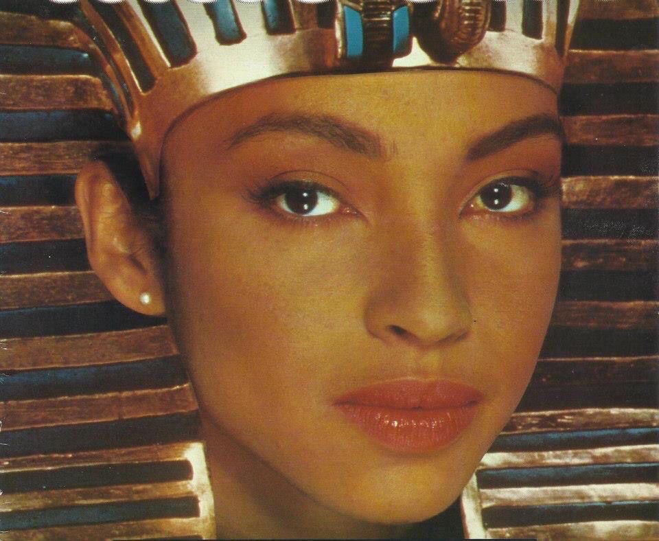 Sade (@sadearchive) on Twitter photo 