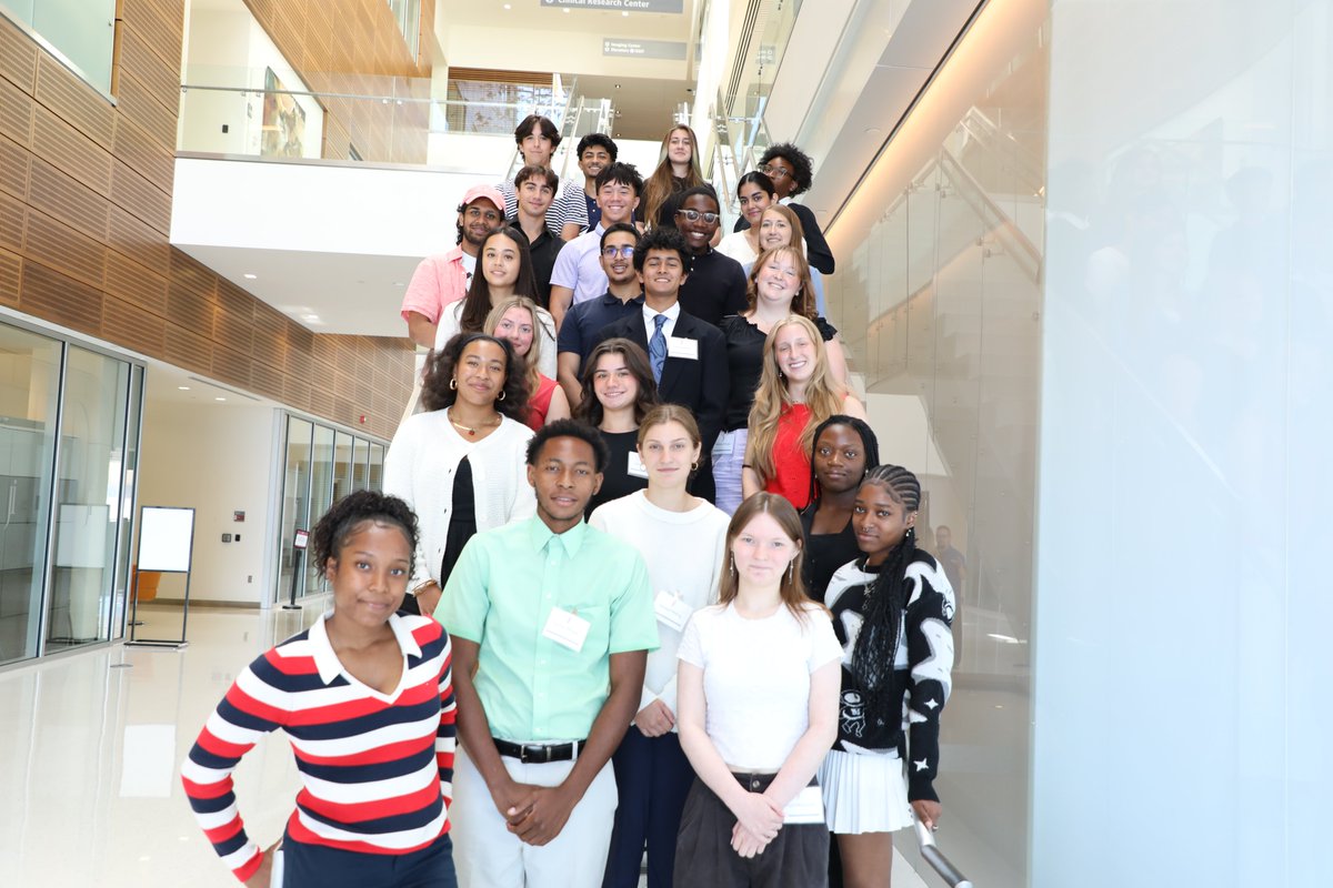 JacobsInstitute's tweet image. This summer, 27 high school students joined the JI for a 2-week deep dive into stroke, public health &amp;amp; healthcare equity. Proud of these future leaders in healthcare. They also shadowed experts in catheterization labs. Thanks to all our guest speakers &amp;amp;
@cabrinihealthNY