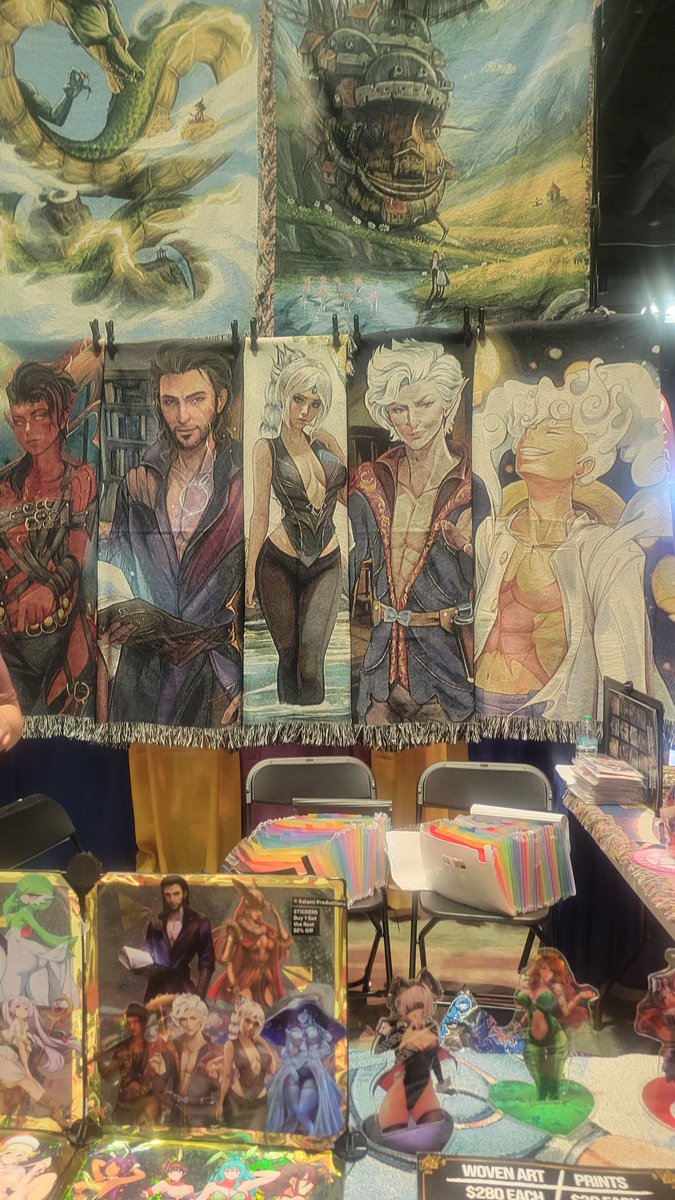 CheeseWarlord's tweet image. Some dealers room pics when wandering around at Connecticon (ft @bittybat69 )