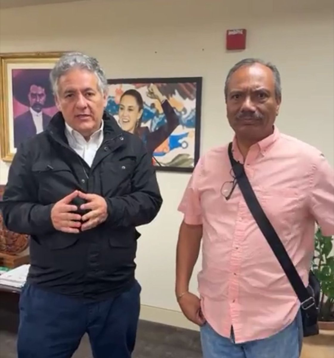 Juansabinesg's tweet image. Hoy recibí a Don Martín González, padre de dos jóvenes mexicanos detenidos en Orlando y trasladados a la prisión conocida como #AlligatorAlcatraz.
Su hijo Carlos se encontraba de vacaciones con visa de turista vigente tras el fallecimiento de su madre; Alejandro está casado con…
