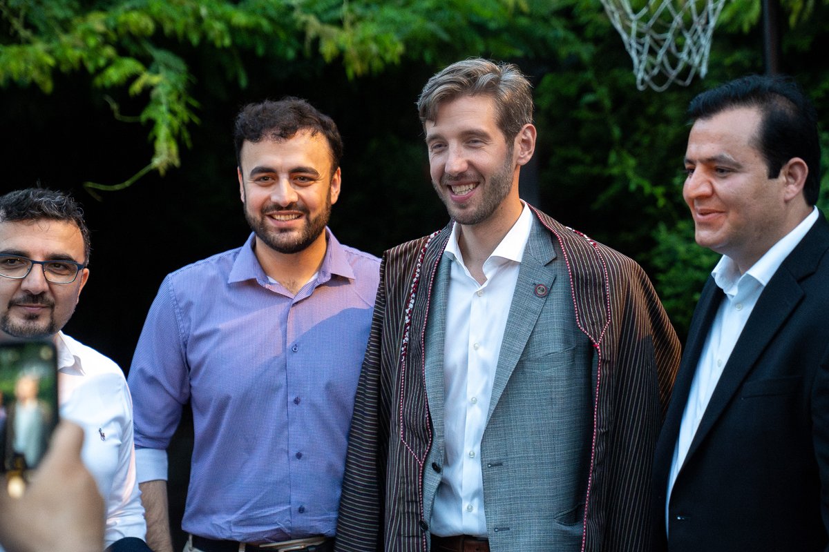 juanpablo4VA's tweet image. Powerful conversation with Afghan community leaders this weekend. Many expressed a desire to serve and invest in their Virginia home. We discussed the Governor’s vision of opportunity for all and welcoming every faith and background to lead and help shape our future.