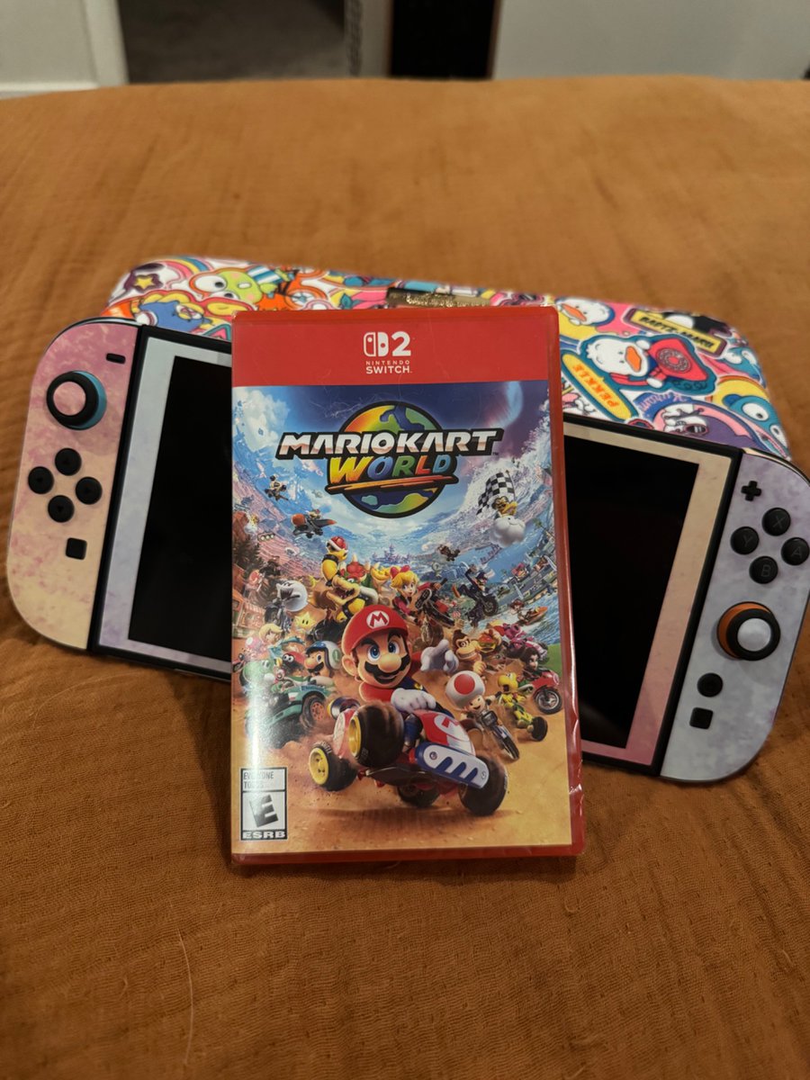 thecourtneylin's tweet image. I can finally say… I’m the voice of 👑🍑 Princess Peach and Baby Peach in Mario Kart World! Eternally grateful for @Nintendo , for trusting me to help carry the legacy of this icon. (Continued🔽)