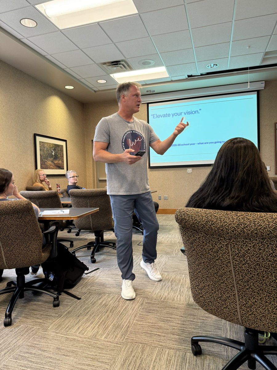 ᴛᴏᴅᴅ tweet media