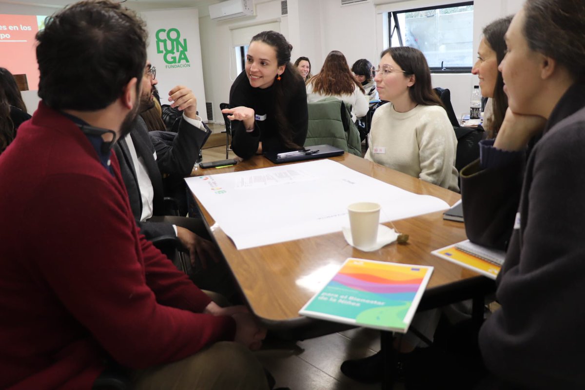 defensorianinez's tweet image. Esta tarde, junto a Fundación Colunga @fundcolunga , presentamos el estudio conjunto &quot;Construcción de una agenda legislativa para la niñez y adolescencia&quot; ante representantes de organizaciones de la sociedad civil que integran Pacto Niñez @pacto_ninez.

El Defensor de la Niñez,…