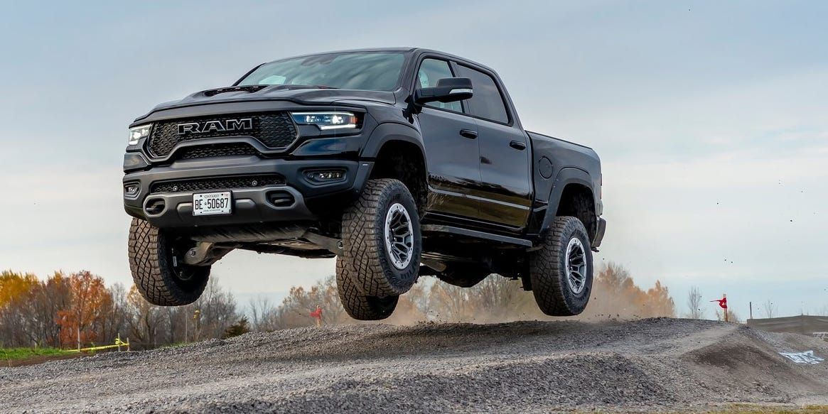 RoadandTrack's tweet image. The Ram 1500 TRX will reportedly return from extinction next year. bit.ly/3IUwfQc
