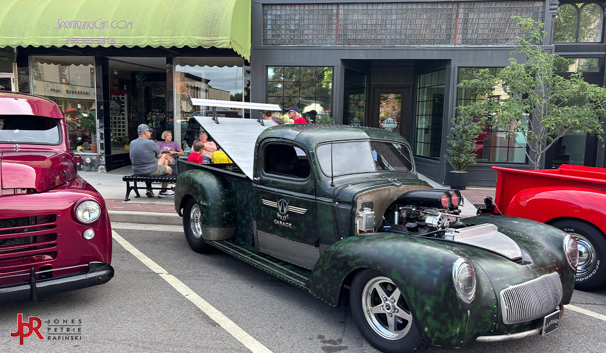 JPR1Source's tweet image. Last week’s car show lined 9th and Main in Auburn, IN – right along a section of streetscape designed by our team at JPR. It’s always rewarding to see our work come to life as a space for community, events, and shared experiences!
#CarShow #StreetscapeDesign #JPRProjects