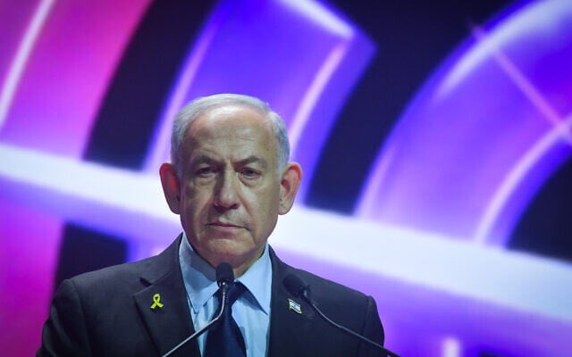 StreamAfrican's tweet image. Netanyahu suffering from food poisoning, his office says, after he skipped cabinet meeting
@netanyahu @Blackrussiantv