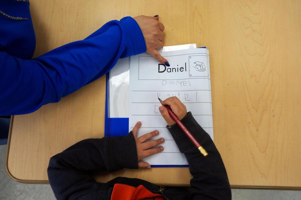 orlandosentinel's tweet image. Lawsuit challenges restrictions on Head Start for kids in the US illegally trib.al/RMlFiZT