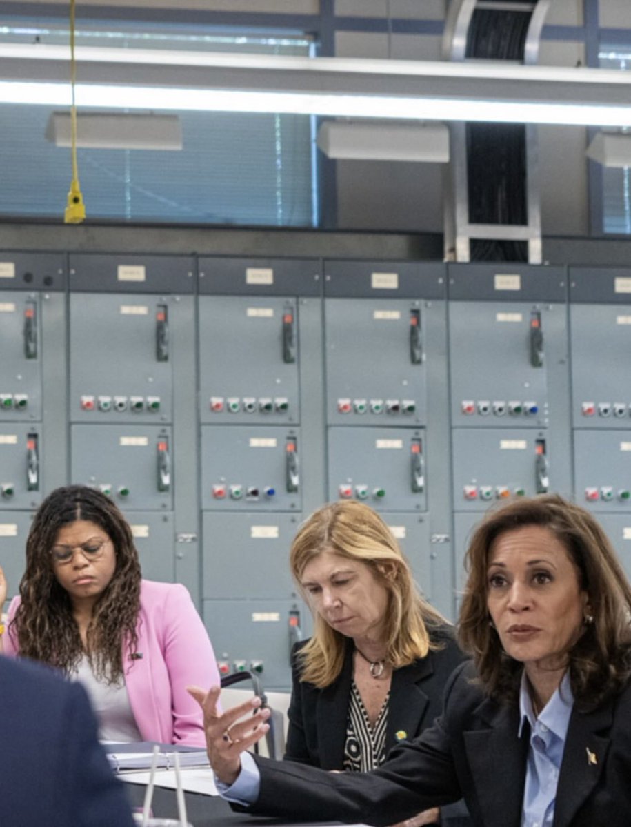 kdh4potus's tweet image. Former Deputy Chief of Staff to VP Kamala Harris, Erin Wilson, shared this today: “…I will forever be grateful to have been a part of this team, to support her incredible candidacy, and to know that history will be on our side. And like many of you, I remain ready to fight. ❤️”
