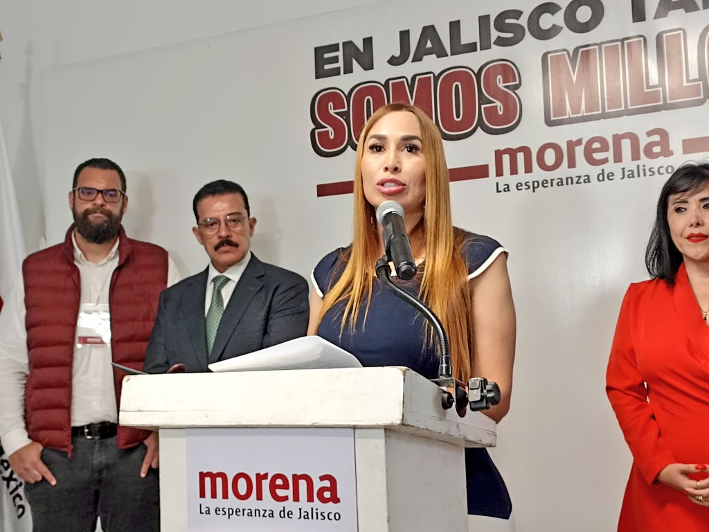 NadiaMadrigal's tweet image. Denuncian al #PRI ante el #IEPC por la distribución de volantes que señalan que #Morena es responsable del incremento de la tarifa del agua dijo la presidenta del partido guinda @ErikaPerezMx señala que el tricolor anda desesperado haciéndole el trabajo sucio a #MC