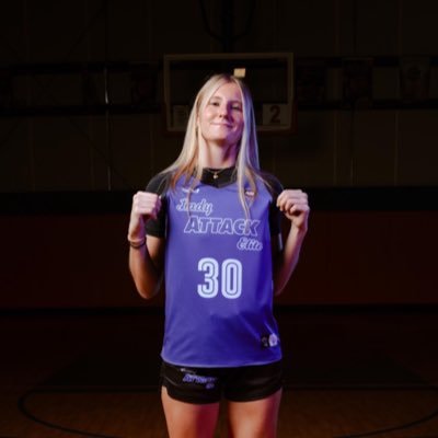 Al Woods (@woodsrecruiting) on Twitter photo East Lincoln’s Emma Montanari dominates as a 2026 combo guard with lockdown defense and a 4.25 GPA. Discover why she’s a future college basketball star. <a href="/montanari_emma/">Emma Montanari</a> woodsrecruiting.com/emma-montanari… East Lincoln’s Emma Montanari dominates as a 2026 combo guard with lockdown defense and a 4.25 GPA. Discover why she’s a future college basketball star. <a href="/montanari_emma/">Emma Montanari</a> woodsrecruiting.com/emma-montanari…