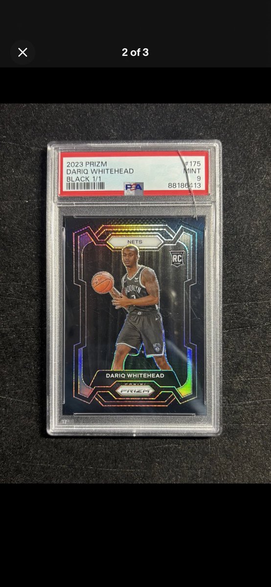 MendysCards's tweet image. Very weird scenario that just happened. When I shipped this card out to eBay authentication it looked like this.
Then they message the buyer this is how they “received it”
This has never happened before and kind of pissed off.
@CardPurchaser
What do I do?