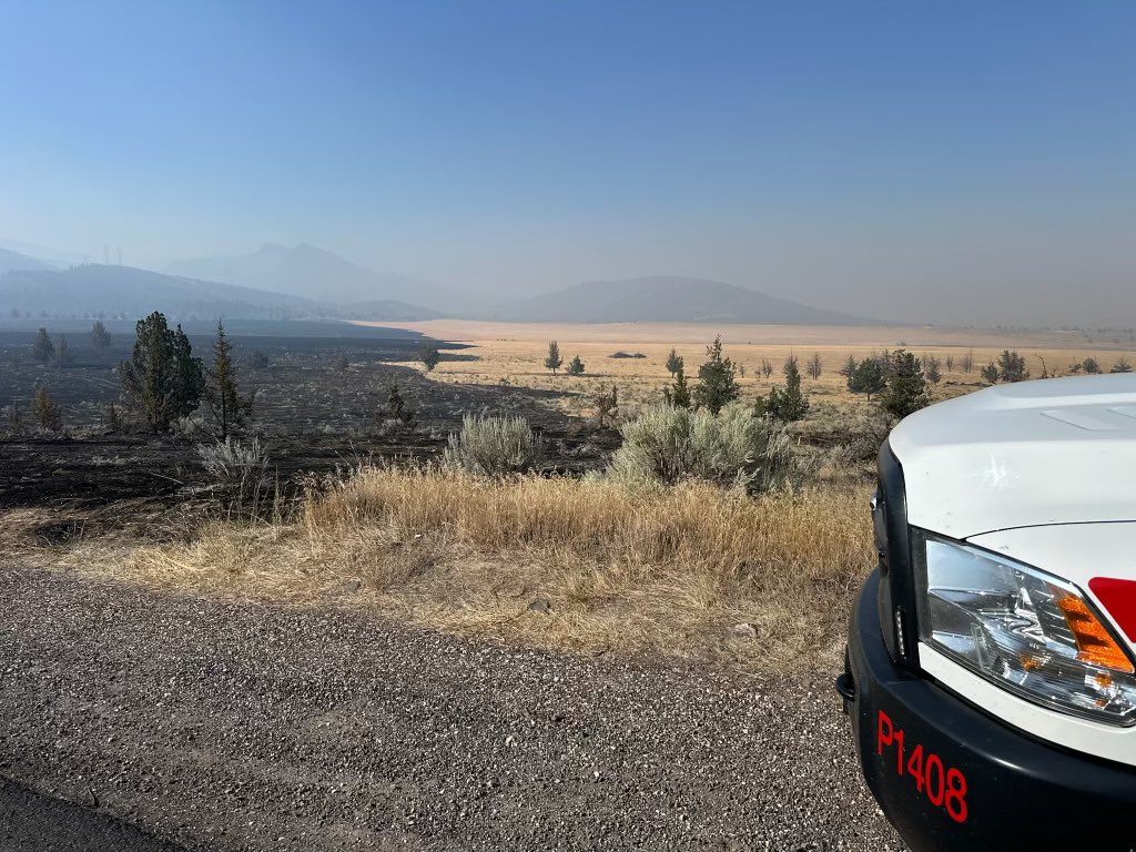 CALFIRELNU's tweet image. #CALFIRELNU Fire Captain Joe Petersen is on an assignment assisting with operations on the #CramFire in northern Oregon. There, he is one of six @CAL_FIRE employees filling overhead roles. Captain Petersen is a Task Force Leader working with engines, hand crews and other…