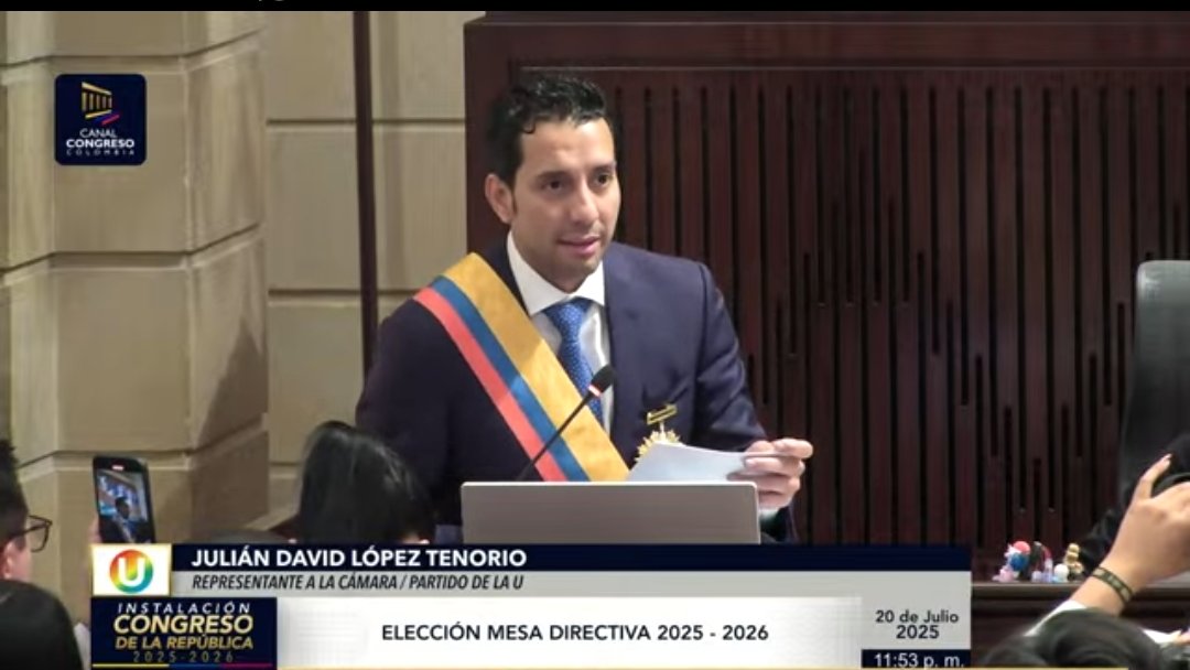 #Nación📰 La mesa directiva de la <a href="/CamaraColombia/">Cámara de Representantes de Colombia</a> para el período 2025-2026 quedó conformada así: <a href="/Julianlopezte/">Julián López</a> <a href="/partidodelaucol/">Partido de la U</a>. Primer vicepresidente <a href="/jua11se/">Juan Sebastían Gómez</a> Segundo vicepresidente <a href="/davalho/">Daniel Carvalho</a>