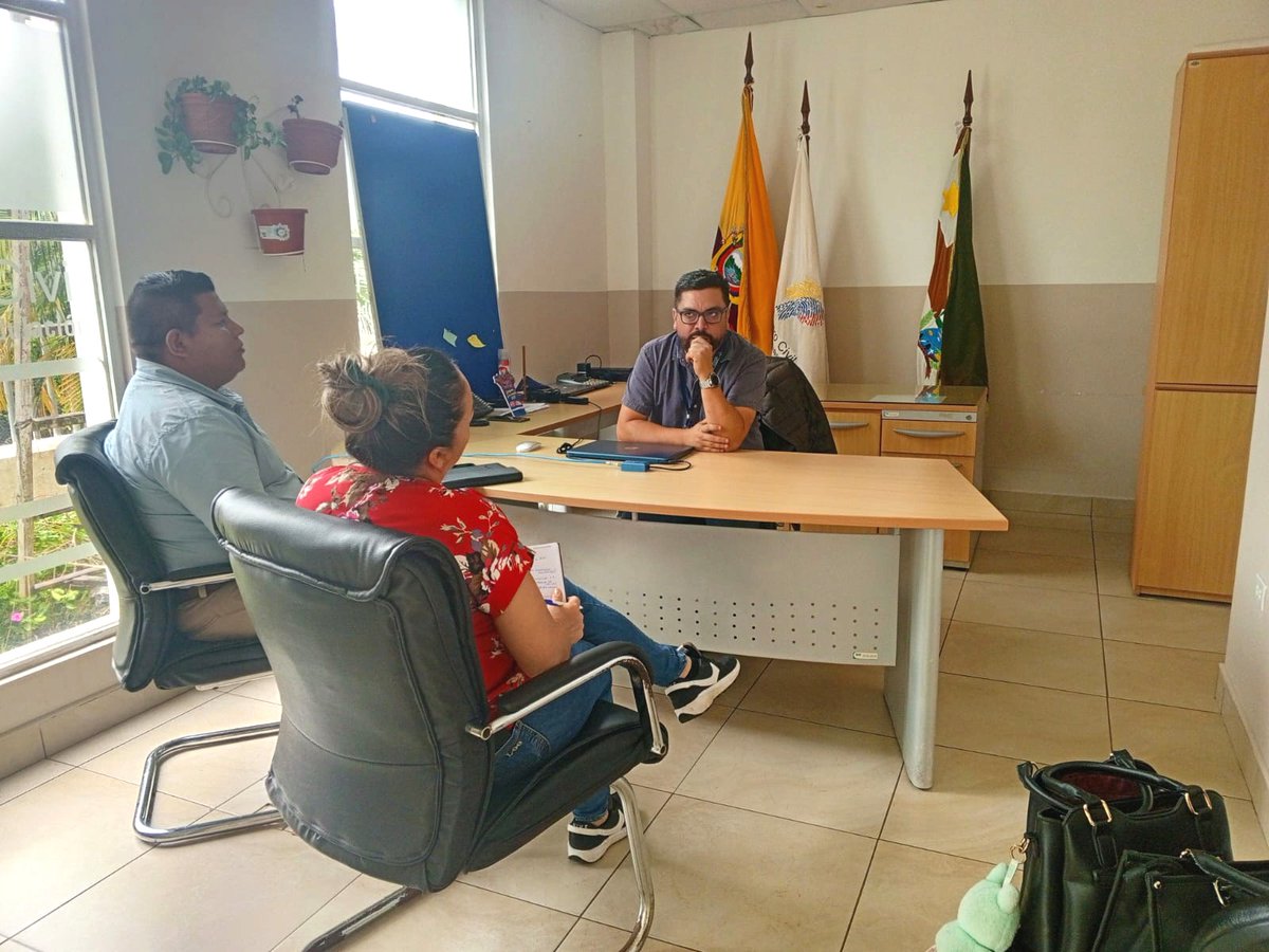 Dirección Provincial de Morona Santiago (@iessmorona) on Twitter photo ¡<a href="/IESSMorona/">Dirección Provincial de Morona Santiago</a>, <a href="/IESS_SSC/">Seguro Social Campesino del IESS.</a> y <a href="/RegistroCivilec/">Registro Civil Ecuador 🇪🇨</a> unidos por la Comunidad! 🤝🏻
Lanzamos campaña de cedulación masiva para garantizar que todos nuestros asegurados puedan obtener su documento de identidad con facilidad👩👨🦰
Pronto anunciaremos fechas y ubicaciones de las brigadas móviles ¡<a href="/IESSMorona/">Dirección Provincial de Morona Santiago</a>, <a href="/IESS_SSC/">Seguro Social Campesino del IESS.</a> y <a href="/RegistroCivilec/">Registro Civil Ecuador 🇪🇨</a> unidos por la Comunidad! 🤝🏻
Lanzamos campaña de cedulación masiva para garantizar que todos nuestros asegurados puedan obtener su documento de identidad con facilidad👩👨🦰
Pronto anunciaremos fechas y ubicaciones de las brigadas móviles