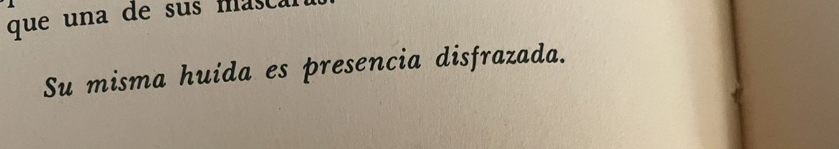myriromance's tweet image. “Su misma huída es presencia disfrazada”.
- Cita que hace R. W. Emerson