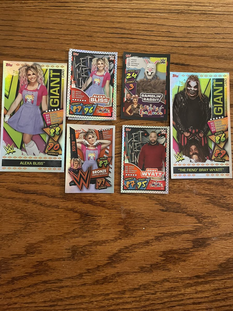 HuffCards's tweet image. Topps Slam Attax was a fun rip for my daughter