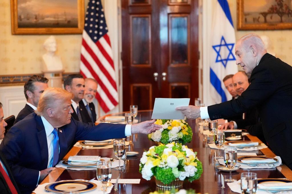 orlandosentinel's tweet image. Trump ‘caught off guard’ by recent Israeli strikes, White House says trib.al/2BjZaCZ