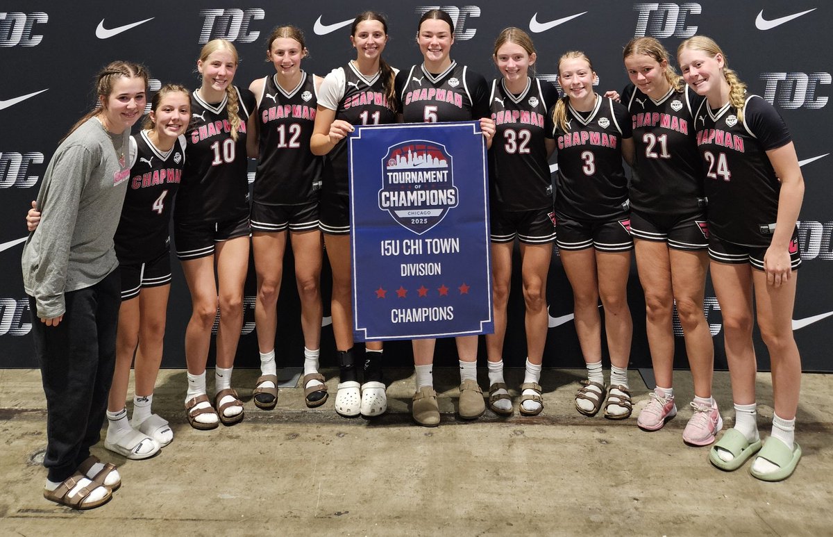 Matthew Stuve (@coachstuve1) on Twitter photo 6-0 in Chicago! These kids garnered alot of attention and praise through their effort, tenacity and skill. I'm unbelievably proud of how hard they compete at all times.<a href="/Chapman_GBB/">Chapman Girls Basketball</a> 6-0 in Chicago! These kids garnered alot of attention and praise through their effort, tenacity and skill. I'm unbelievably proud of how hard they compete at all times.<a href="/Chapman_GBB/">Chapman Girls Basketball</a>