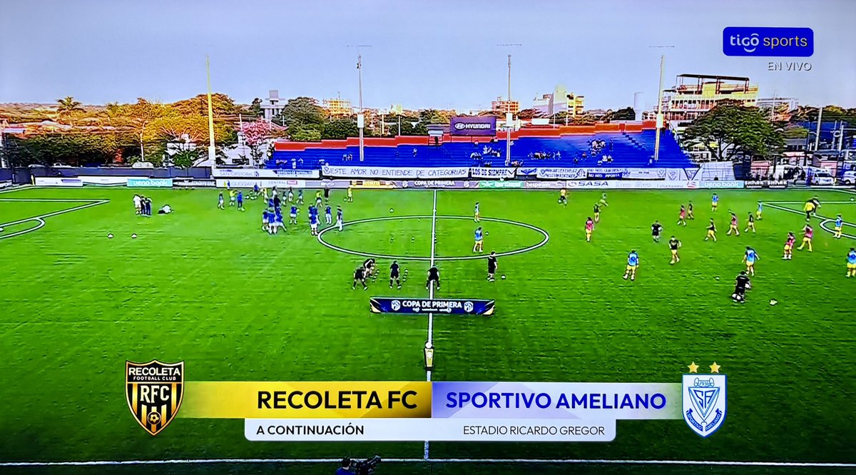 SantiRavidlasPy's tweet photo. 👉🏻 HISTÓRICO: Luego de 119 años y 6 meses de historia del #FútbolParaguayo ⚽️🇵🇾 HOY se disputará por PRIMERA VEZ en la DIVISIÓN de HONOR un partido en una cancha de CÉSPED SINTÉTICO: Ricardo Gregor del Club #IndependienteCG ✅ 

📌 #Clausura2025 #Paraguay #CopaDePrimera https://t.co/mZofOb3CxZ