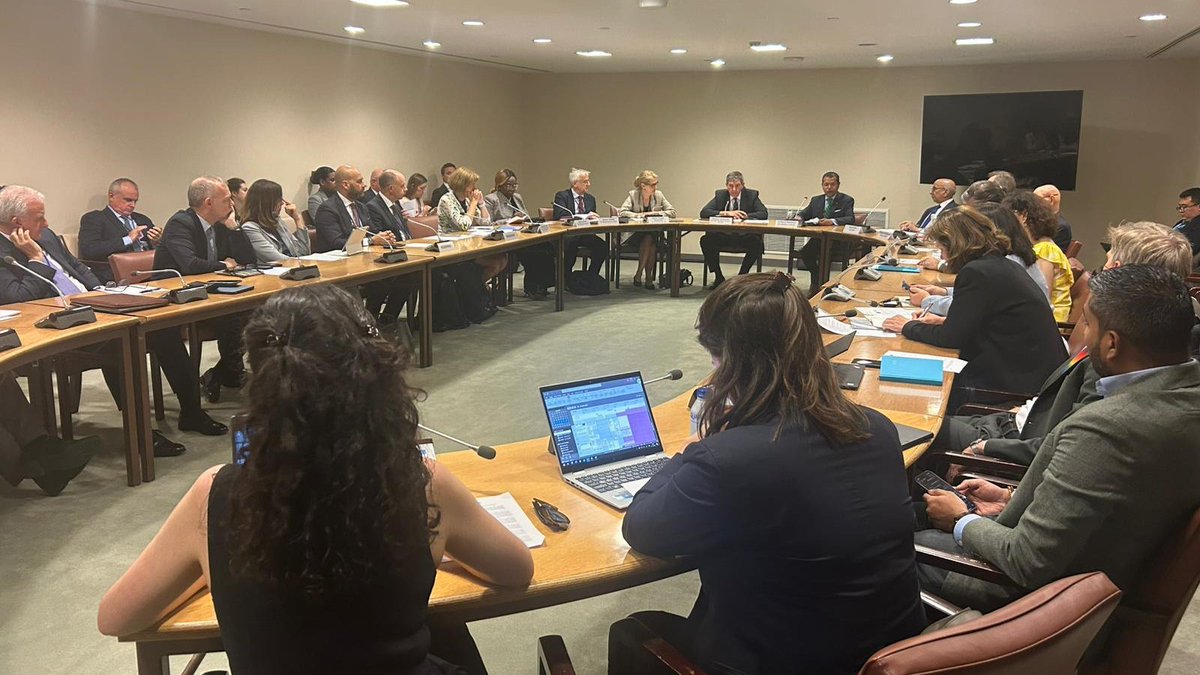 🇪🇺EU at UN-NY (@euatun) on Twitter photo For the 🇪🇺EU, the Antigua & Barbuda Agenda #ABAS is our mutual commitment grounded in shared values & global solidarity.
Today <a href="/EUAmbUN/">Ambassador Stavros Lambrinidis</a> co-hosted an #HLPF side event w/🇱🇻Latvia & 🇲🇻Maldives, a first step to transform ABAS from promise into practice, including via #GlobalGateway. For the 🇪🇺EU, the Antigua & Barbuda Agenda #ABAS is our mutual commitment grounded in shared values & global solidarity.
Today <a href="/EUAmbUN/">Ambassador Stavros Lambrinidis</a> co-hosted an #HLPF side event w/🇱🇻Latvia & 🇲🇻Maldives, a first step to transform ABAS from promise into practice, including via #GlobalGateway.