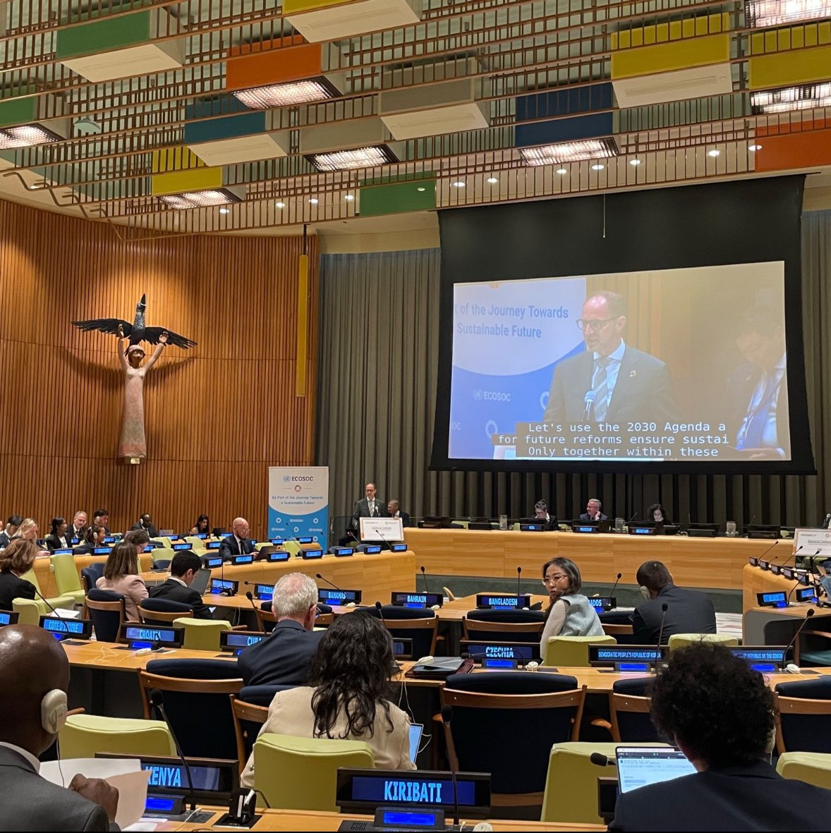 swiss_un's tweet image. “There can be no sustainable health without gender equality, no inclusive growth without a protected environment, and none of it without strong partnerships at all levels.”
At the #HLPF2025 general debate, 🇨🇭 stressed the interdependence of all sustainable development goals.