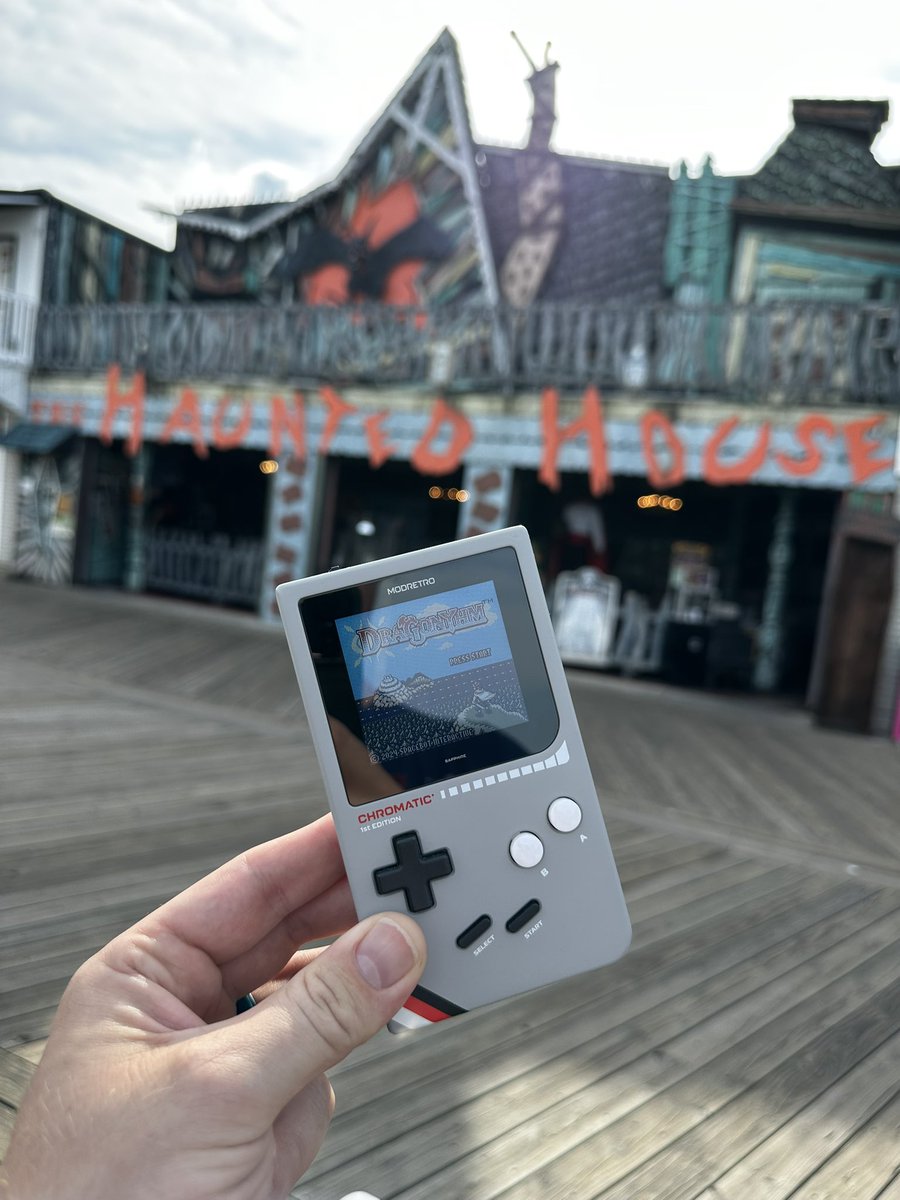 Gingervitus126's tweet image. Visiting @OceanCity Boardwalk today and had to break out the @modretro to join the fun!