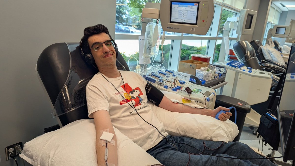 Cncortright's tweet image. There are dozens of American Red Cross blood donation centers across the country where you can donate platelets. One man from Fredonia has made it his mission to visit every single one. That story, tonight at 6 — @WGRZ