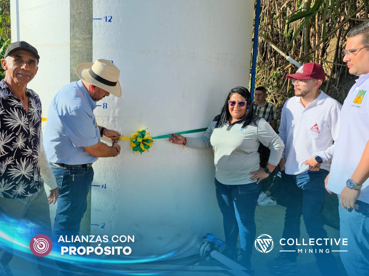 Collective_Col's tweet photo. Cuando las #AlianzasConPropósito se convierten en acciones, los logros se multiplican. 💧👩🏻‍🌾 Con la Alcaldía de Supía y @FNC_Caldas, entregamos un tanque de 20.000 litros que amplía la capacidad del acueducto en la vereda Bajo San Francisco, beneficiando a 30 familias de la zona. https://t.co/mKmWY8lSSd
