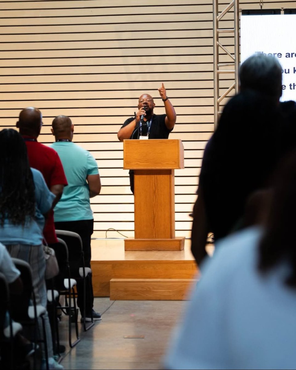 ChildDefender's tweet image. It’s time! #HallProctor2025 kicked off today at #CDFHaleyFarm in Clinton, TN! Follow along on our social platforms all week as we highlight inspiring moments from this gathering of youth advocates, faith leaders, and changemakers from across the country. Don’t miss it!