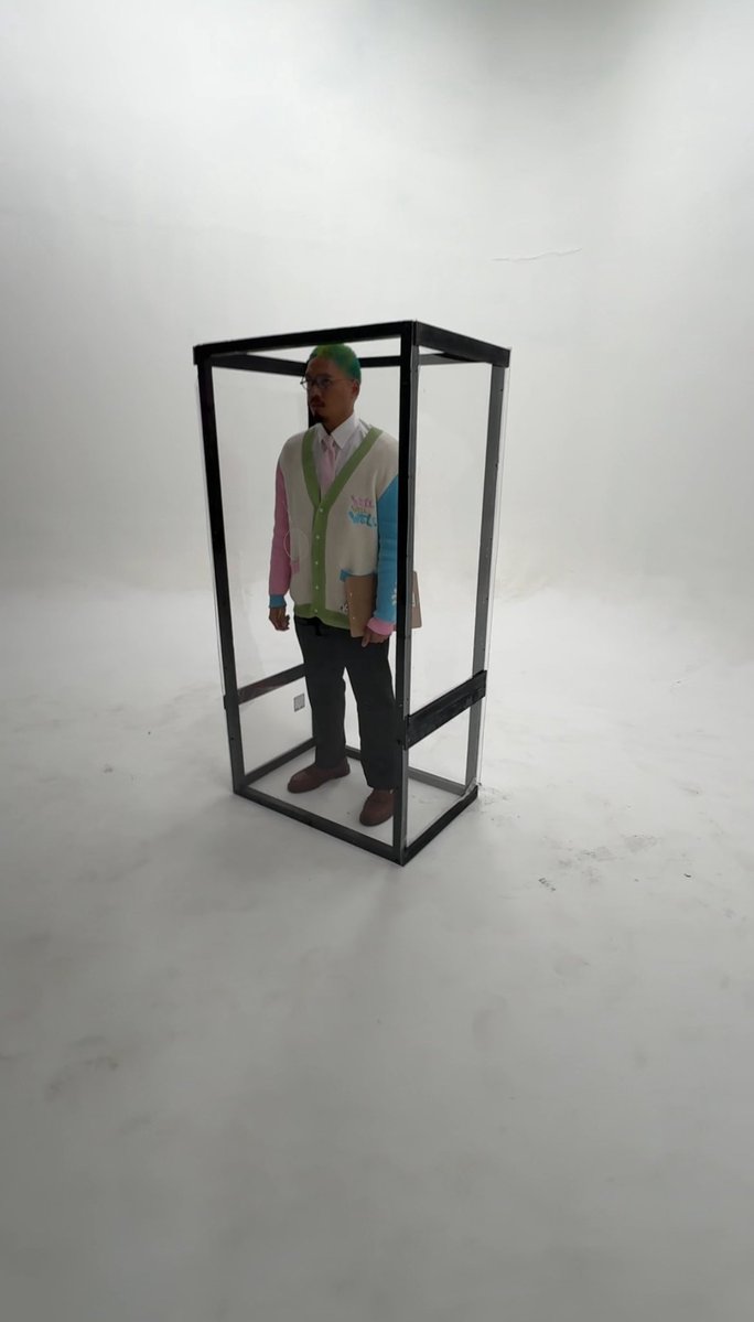 _emwell_'s tweet image. Tyler The Creator’s latest album “DONT TAP THE GLASS” title was inspired by Edward Skeletrix😨🔍
Via @Wurrco