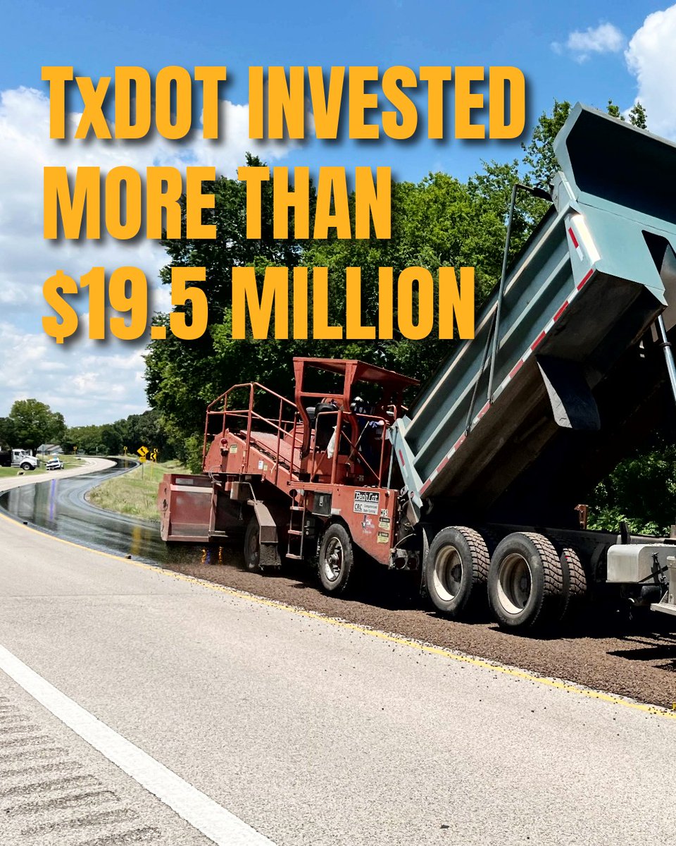 TxDOTDallas's tweet image. Protecting roads, one layer at a time! TxDOT Dallas crews and contractors are out applying a protective layer to over 430 lane miles to extend pavement life. These work zones move fast — stay alert and give crews space as they work hard in the heat.