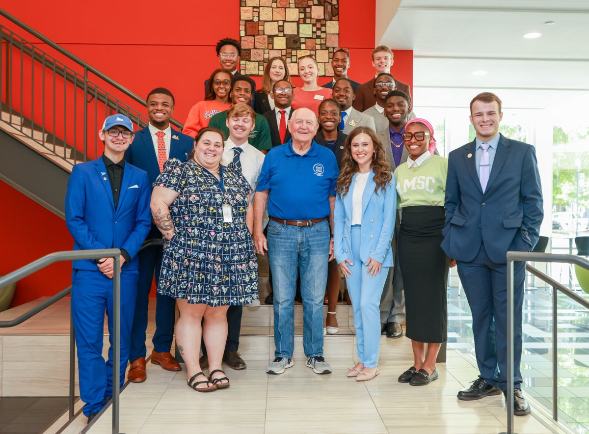 ColumbusState's tweet image. 19 of Georgia’s 26 SGA Presidents are meeting at CSU with the @BORUSG Student Advisory Council, Chancellor Sonny Perdue & President Rayfield.
They're preparing for fall with big conversations about leadership & student impact.